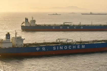 Two Chinese supertankers bypassing the US military blockade in the Strait of Hormuz, May 2026.
